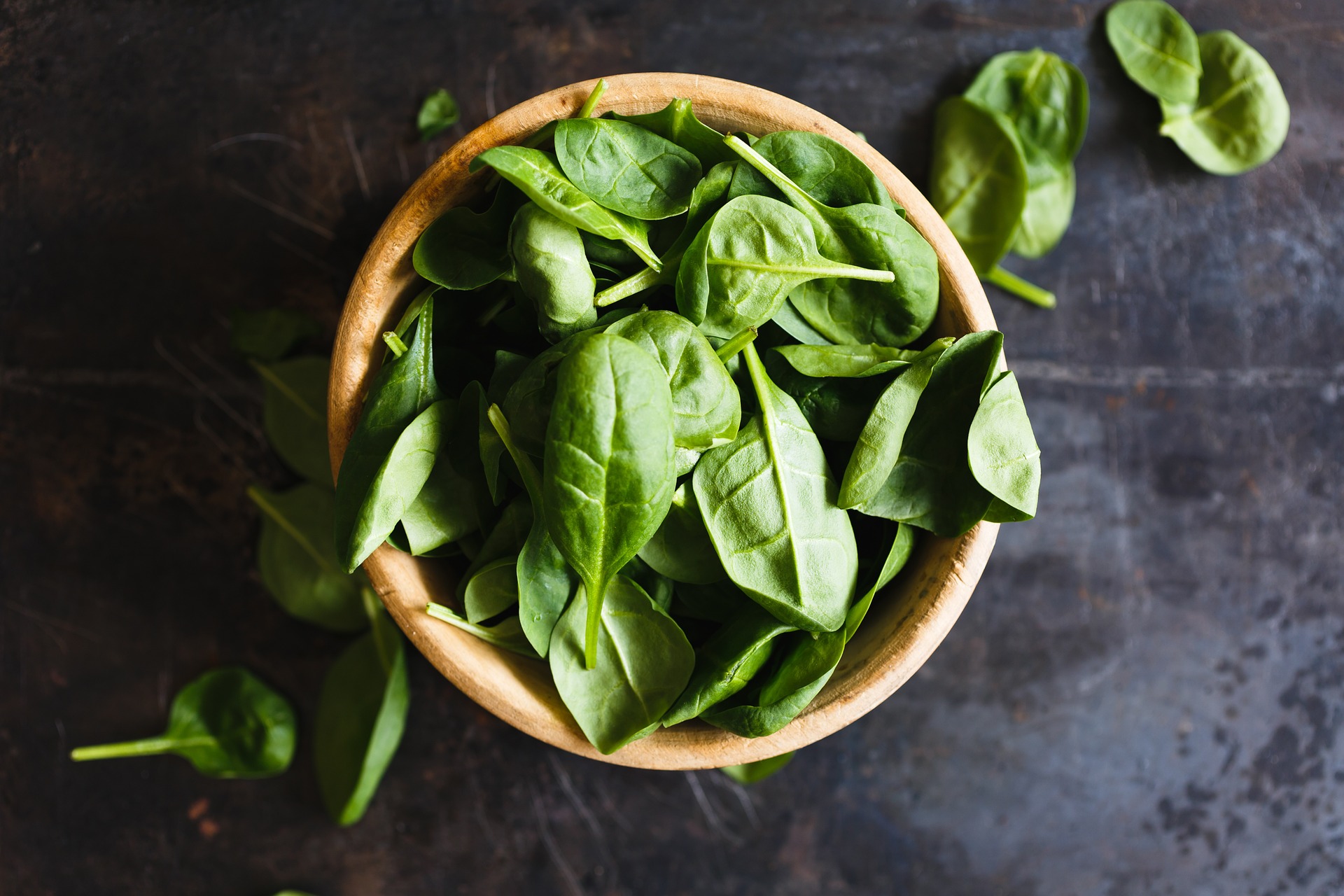 Green leafy vegetable in a bowl